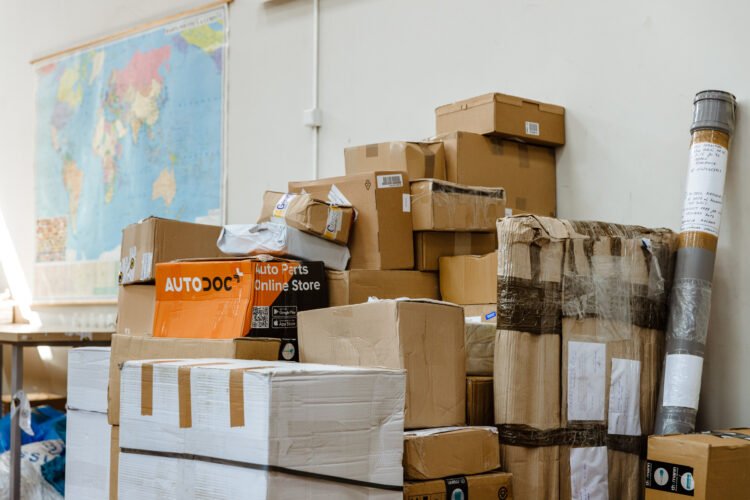 Moldova Post remains without letters. How postal services are being rebuilt for parcels and e-commerce