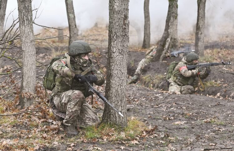 Al-Riyadh newspaper | The number of dead and wounded in the Russian army rose to about 1,378,950 individuals
