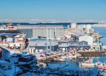 Pontoons in Ilulissat financed by reallocation of grants