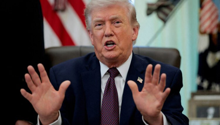 Trump once again shares Greenland’s photo