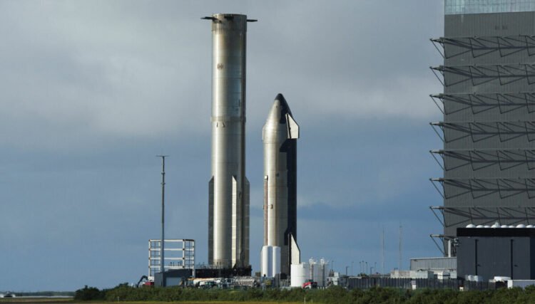 SpaceX prices stock for largest IPO ever