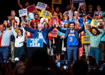 Democratic Leaders Want the Party to Moderate. Its Base Has Other Ideas.