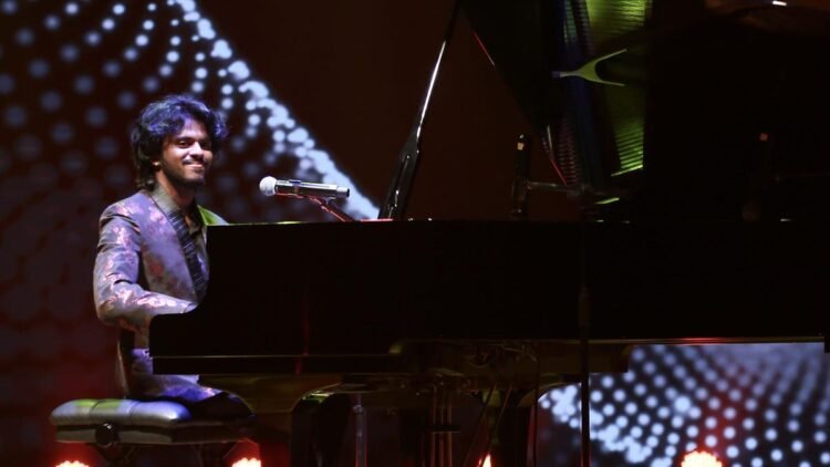 Lydian Nadhaswaram unveils his Symphony No. 1 – New Beginnings