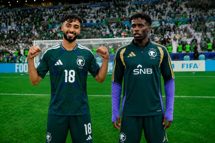 Saleh Abu Al-Shamat and Hawsawi are the most prominent excluded.. Denis announces Al-Akhdar’s list for the World Cup – Saudi News