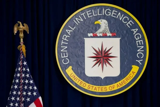 Scandal shakes the CIA.. 303 gold bullion and money found inside the home of a senior officer – Saudi News