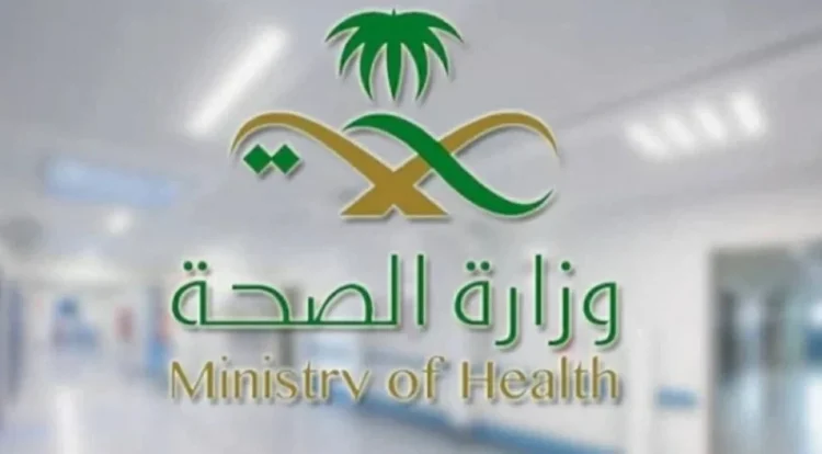 “Health” suspends the licenses of two doctors for exploiting their professional status in misleading promotion of injecting a product intended for external use – Saudi News