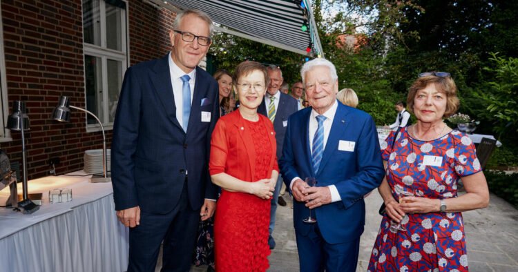 Brigitte Haas and Daniel Oehry in Berlin