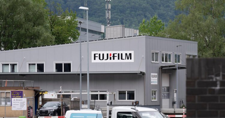 Fujifilm Unigraphica AG closes