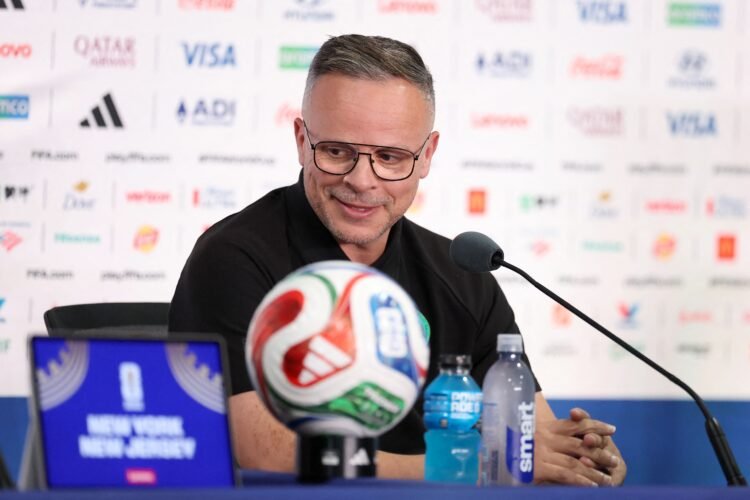 Al-Riyadh newspaper | The Moroccan coach confirms the readiness and confidence of the “Atlas Lions” for the “prestigious” confrontation against Brazil