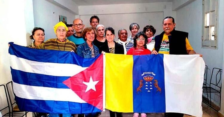 Migration Crisis: 63,800 Cubans of the 295,590 who reside in Spain settle in the Canary Islands