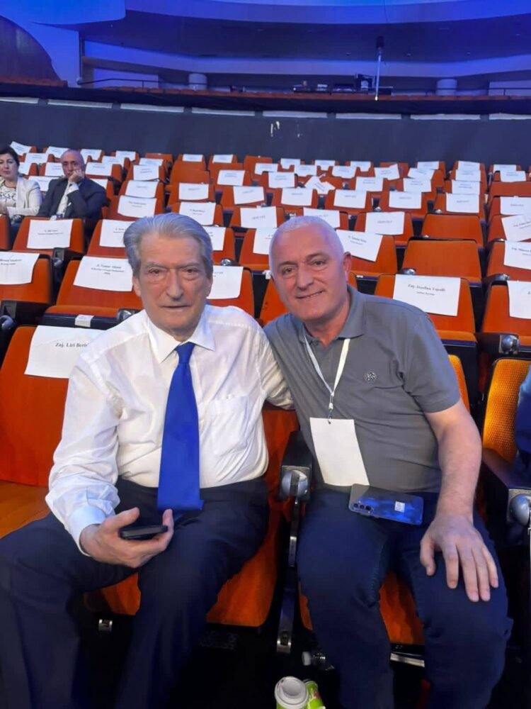 Cudit, the chairman of the PD in Mat, joins the calls; ‘Rama in prison, Berisha in prison’ – Shqip.com