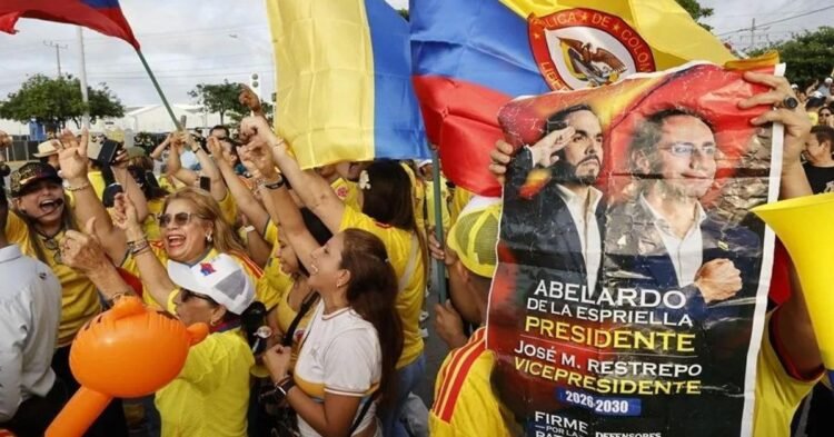 Colombia, a nation divided in two
