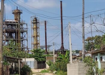 Entrevista: Cuba debe cerrar sus refinerías: el futuro, caña de azúcar