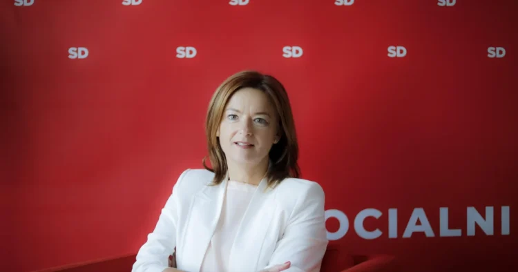 Unofficial: Tanja Fajon is returning to Radio Slovenia
