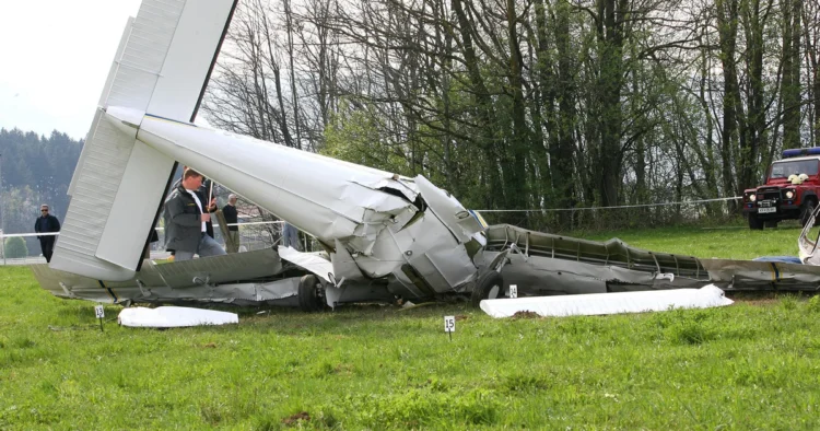 A small plane crashed in Istria: four people died, two are still being sought