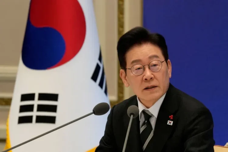 The Korean President confirms that his country’s dependence on Washington in the field of defense is no longer appropriate