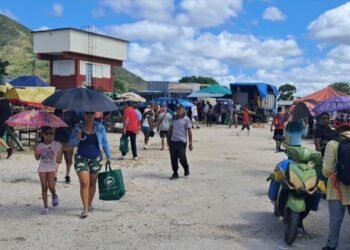Photo of the day: Where are the vendors evicted from the Los Chinos market