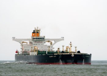 Indian Navy removes unexploded missile from Greek-owned tanker off Kochi