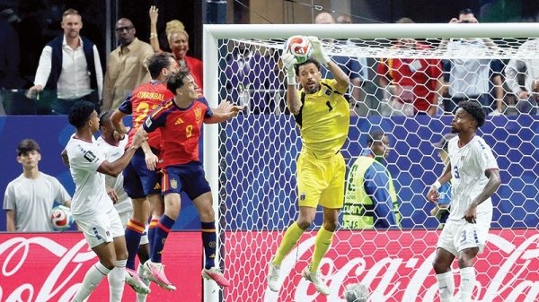 Spain stunned in 0-0 draw with World Cup debutants Cape Verde