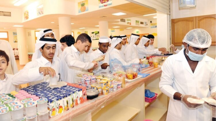 Opening the door to qualifying food companies for school canteens