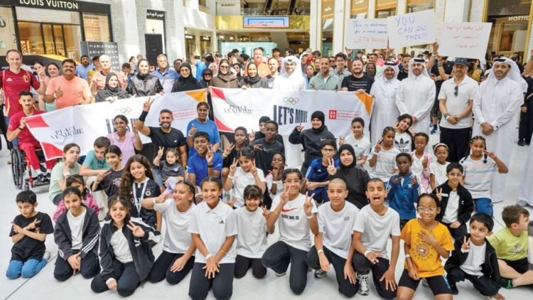 500 participants in the “Let’s Move for Education” event