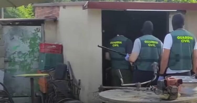 They find thousands of drugs and drugs in the Cuban-Galician Association Haydée Santamaría
