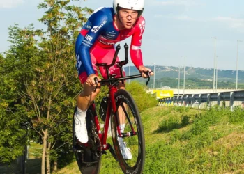 Slovenian cyclist revealed the consequences of a severe fall, he was saved by a helmet (PHOTO)