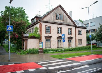 Tallinn’s Municipal Police launch proceedings over dangerous building in Kadriorg | News