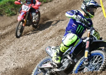 Bad luck again thwarted the plans of the fast Gajser, who showed his teeth in the second