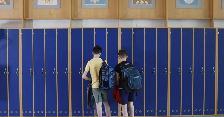 Principal Mojca Mihelič: Leave the school alone now