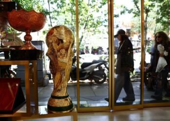 Football: Soccer-Iran World Cup players granted visas to enter the US, says White House official