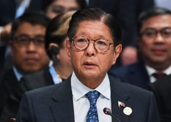 Marcos: 24 Filipinos detained in Russia coming home