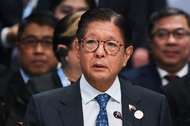 Marcos: 24 Filipinos detained in Russia coming home