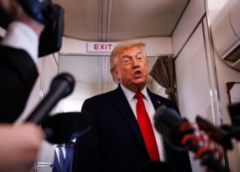 Al-Riyadh newspaper | Trump: We are making great progress with Iran