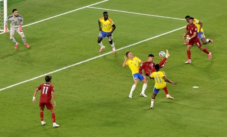 Football: Soccer-Ronaldo plays on as Portugal’s Martinez defends marathon minutes at World Cup
