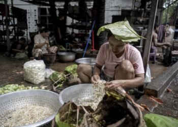 Tasting Myanmar’s coastal cuisine, pushed to the brink by war