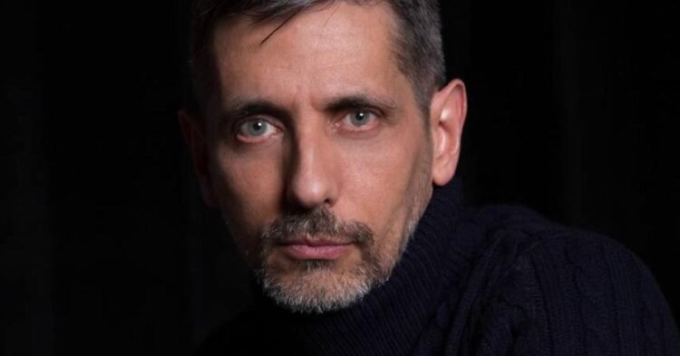 Entrevista: “Cuba es un enfermo con fallo multiorgánico”