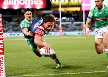 Nawaqanitawase scores hat-trick as Roosters shut out Raiders for first time
