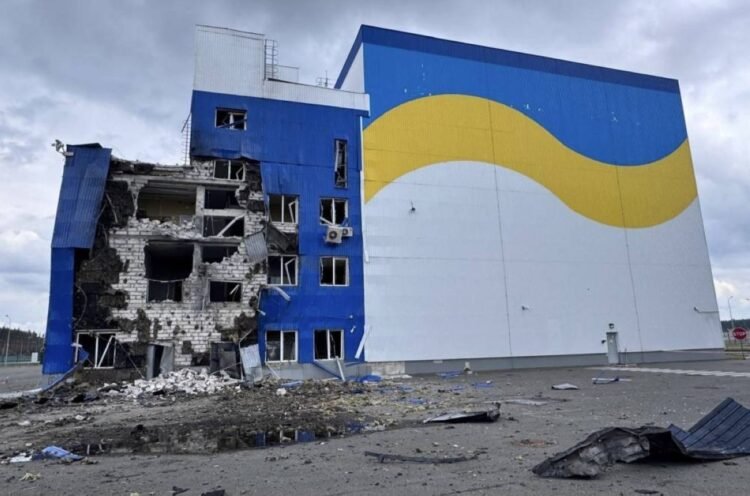 Russian strikes kill four, damage nuclear facility