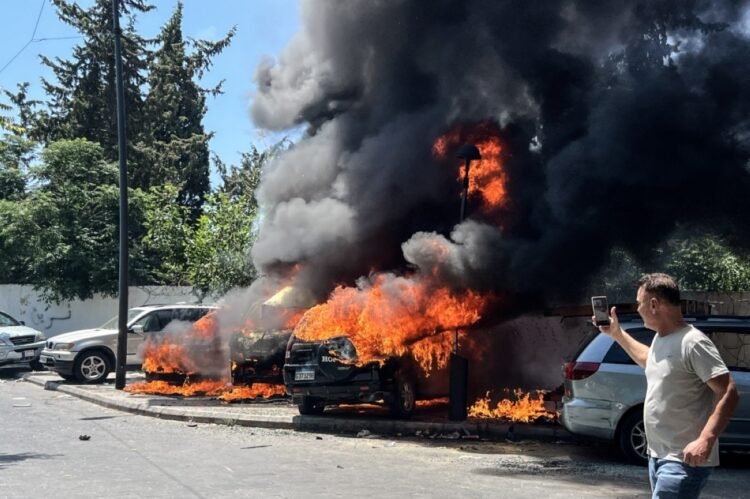 Zionist entity kills 12 in strikes on south Lebanon
