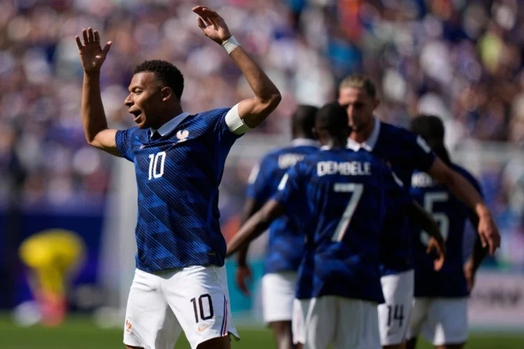 Mbappe leads France to victory over Senegal with two goals