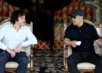 How was the Prime Minister of Georgia greeted on the shores of Issyk-Kul? Video