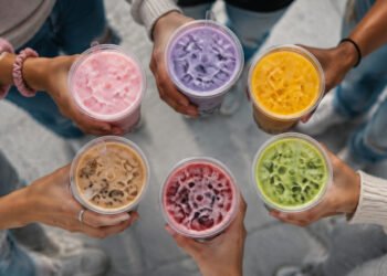Doctors called the drinks now popular among Bishkek teenagers “an explosive mixture”