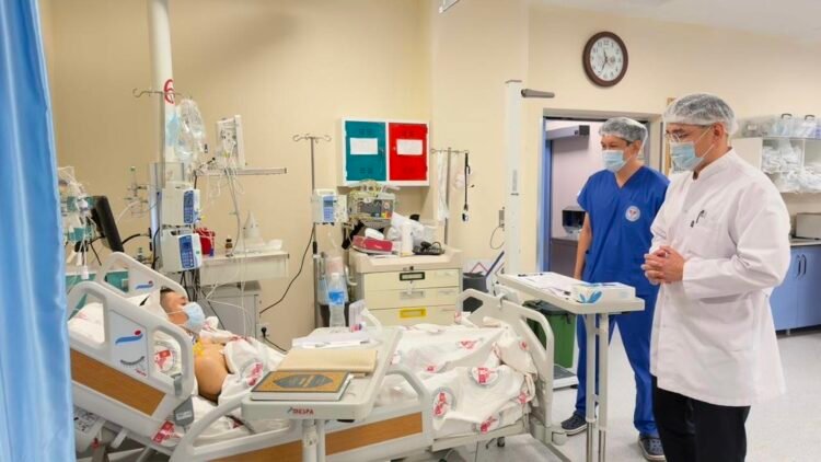 The Minister of Health inspected the condition of patients who underwent kidney transplants at the Erdogan Kyrgyz-Turkish Friendship Hospital in Bishkek