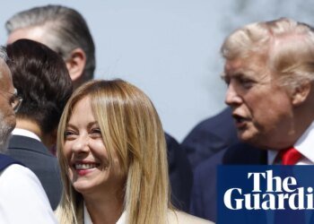 Italy PM Meloni ‘stunned’ by Trump’s claims she begged him for a photo | Giorgia Meloni
