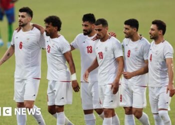 Iran's football team granted visas to enter US for World Cup, officials sayThe approval comes just 10 days before the Iranian squad's opening match against New Zealand in Los Angeles.4 hrs agoMiddle East