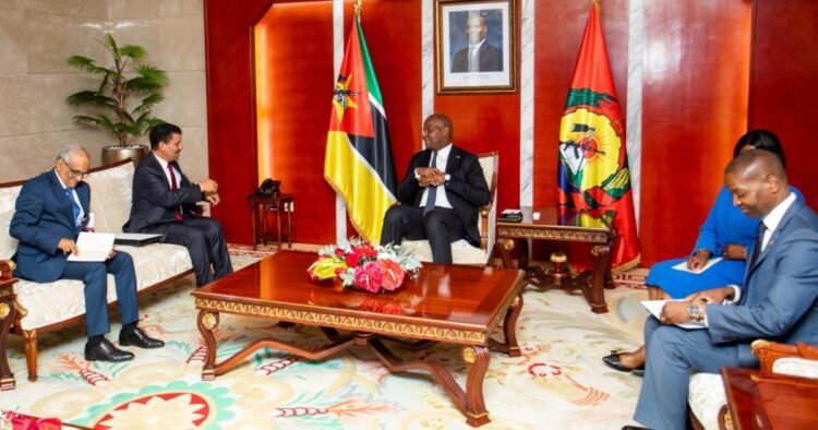 Minister of Foreign Affairs and African Affairs received by President of Mozambique, Delivers written message from President Brahim Ghali