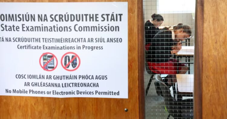 Leaving Cert Irish paper one: Students glad to see predicted topics – The Irish Times