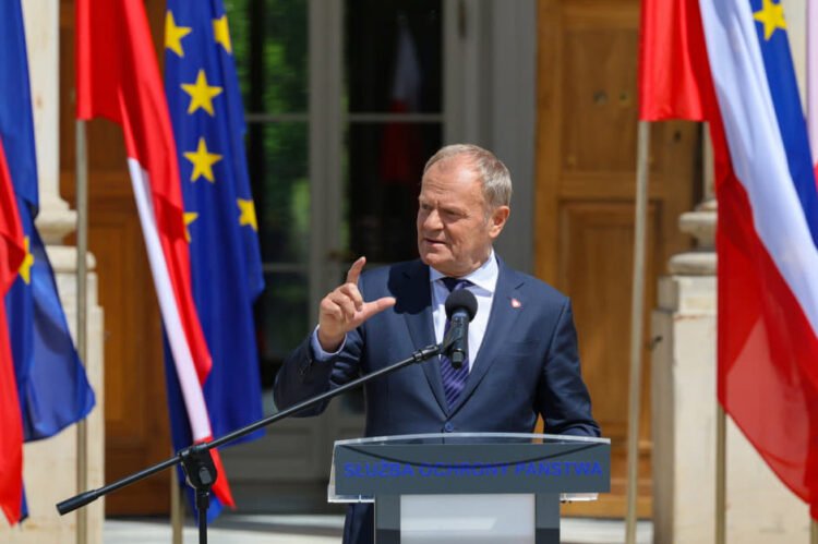 Tusk warns Navrotsky that he “does not allow himself to be dragged into a cage” during his visit to the USA