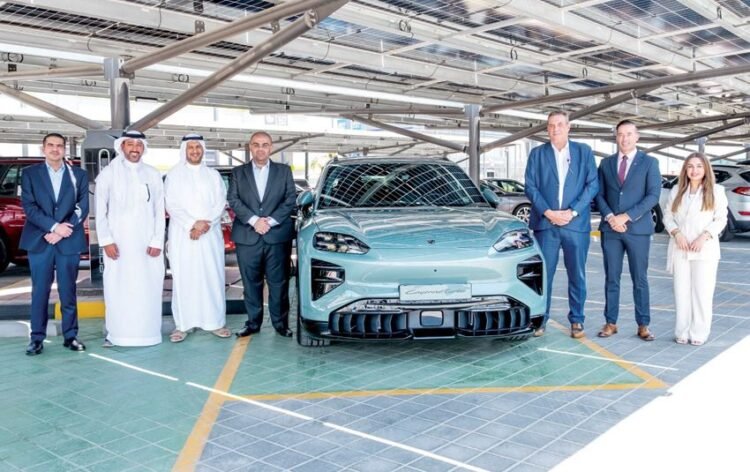 Gulf News | Kanoo Real Estate cooperates with Behbehani & Bros. by launching a Porsche electric charging point at Sitra Service Station